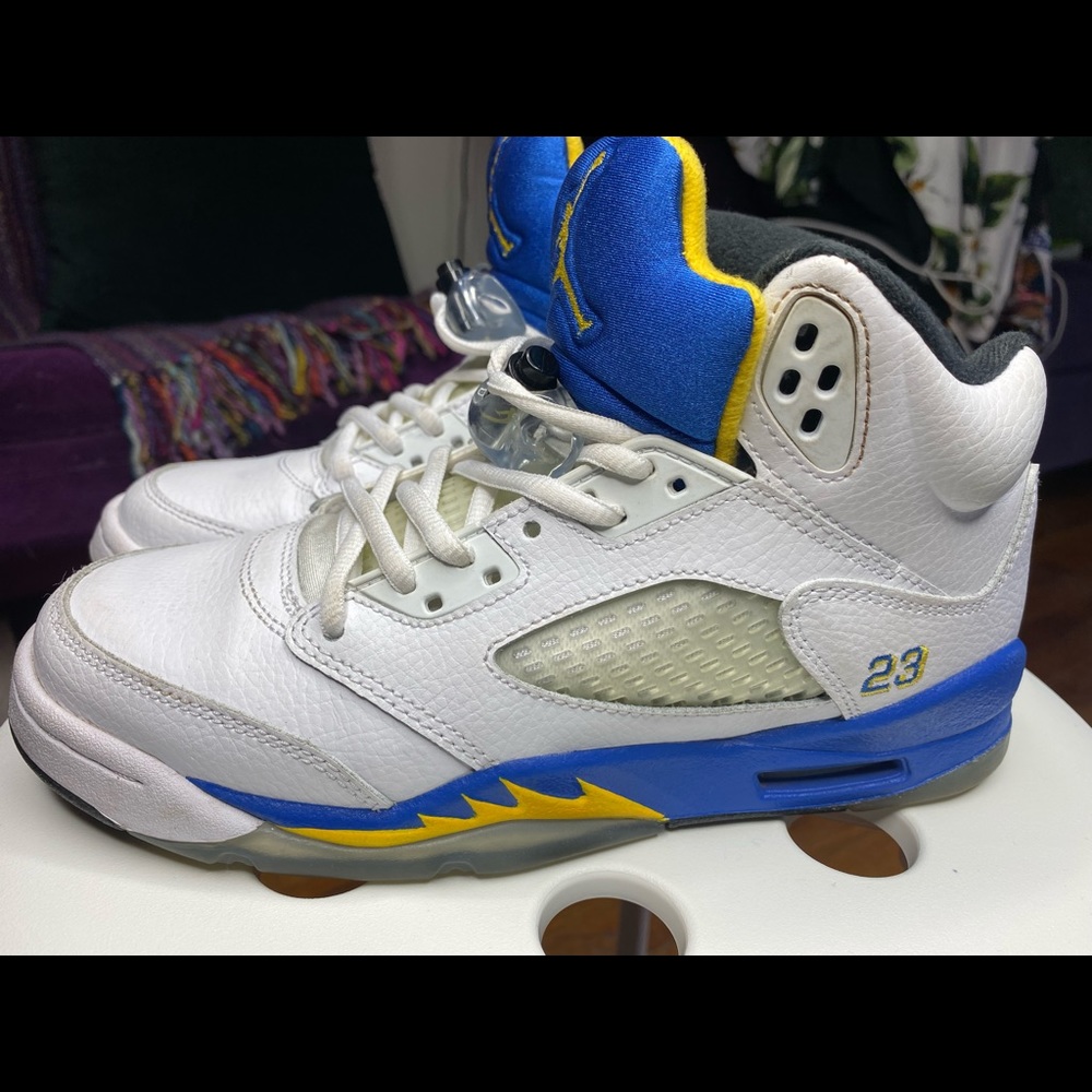 Jordan 5 Laney